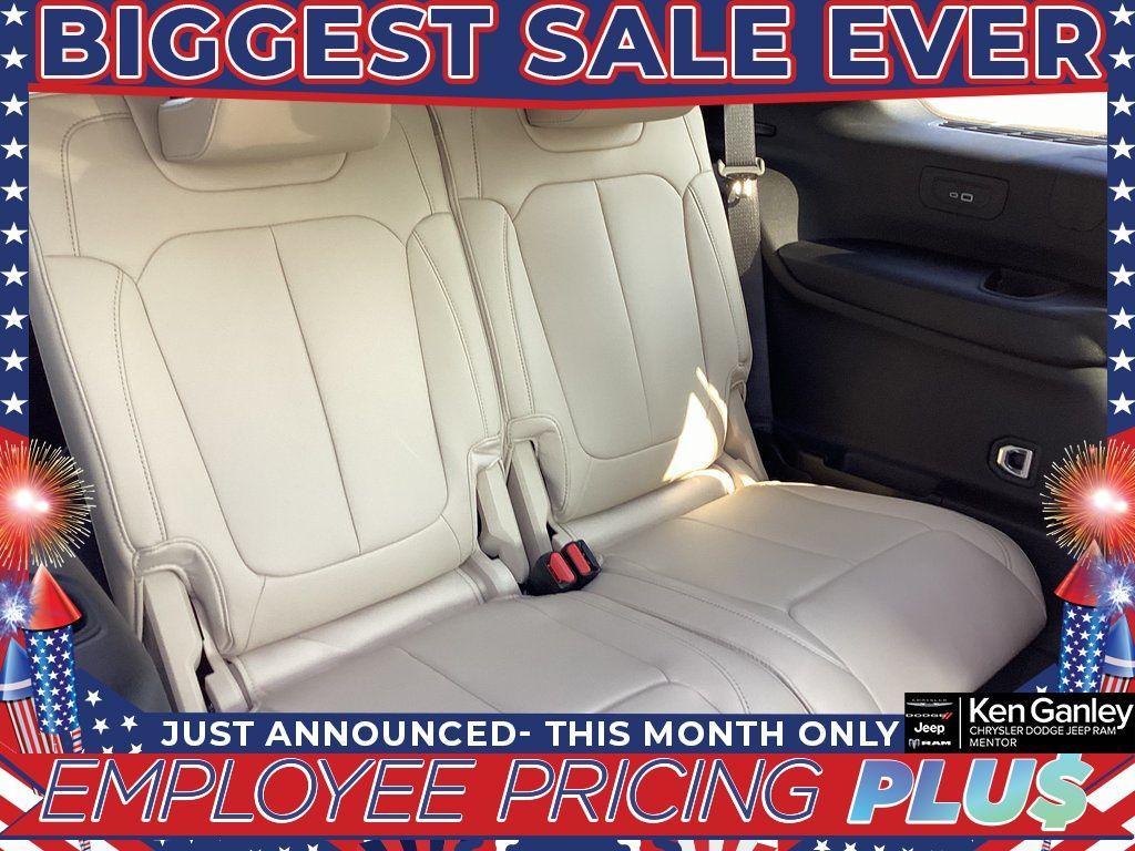 new 2025 Jeep Grand Cherokee L car, priced at $52,346