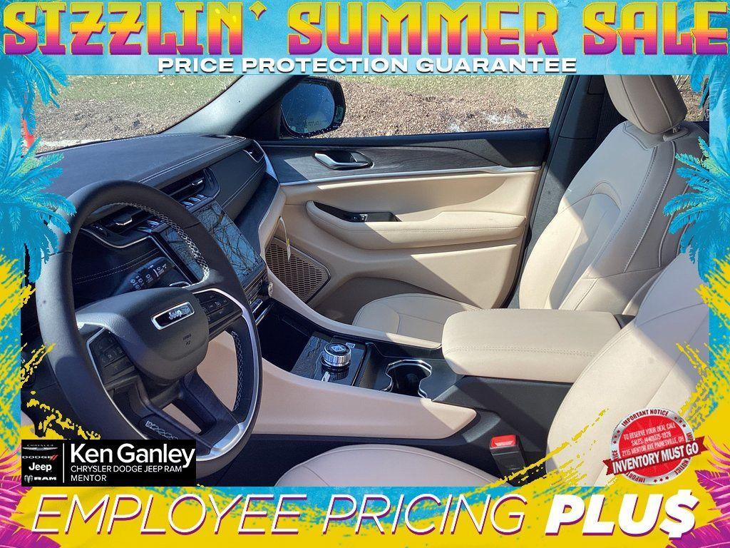 new 2025 Jeep Grand Cherokee L car, priced at $52,346
