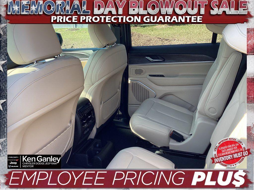 new 2025 Jeep Grand Cherokee L car, priced at $52,096