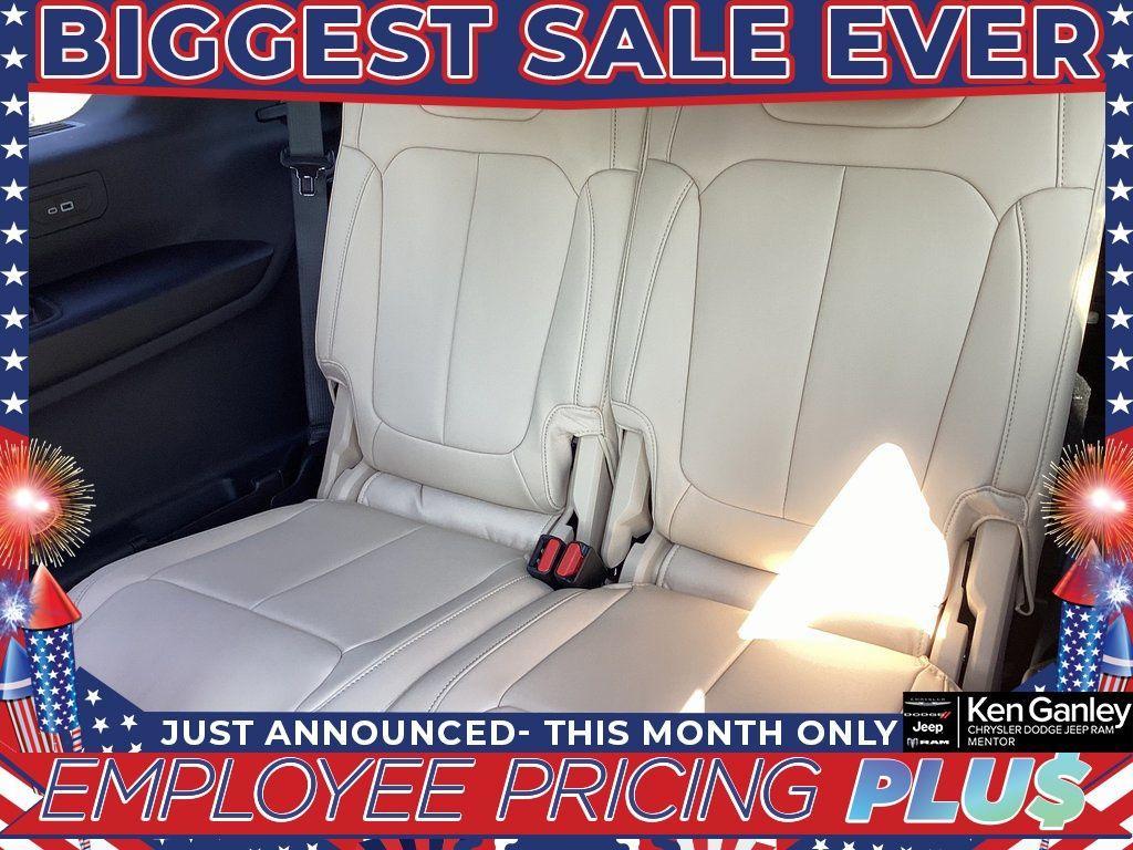new 2025 Jeep Grand Cherokee L car, priced at $52,346
