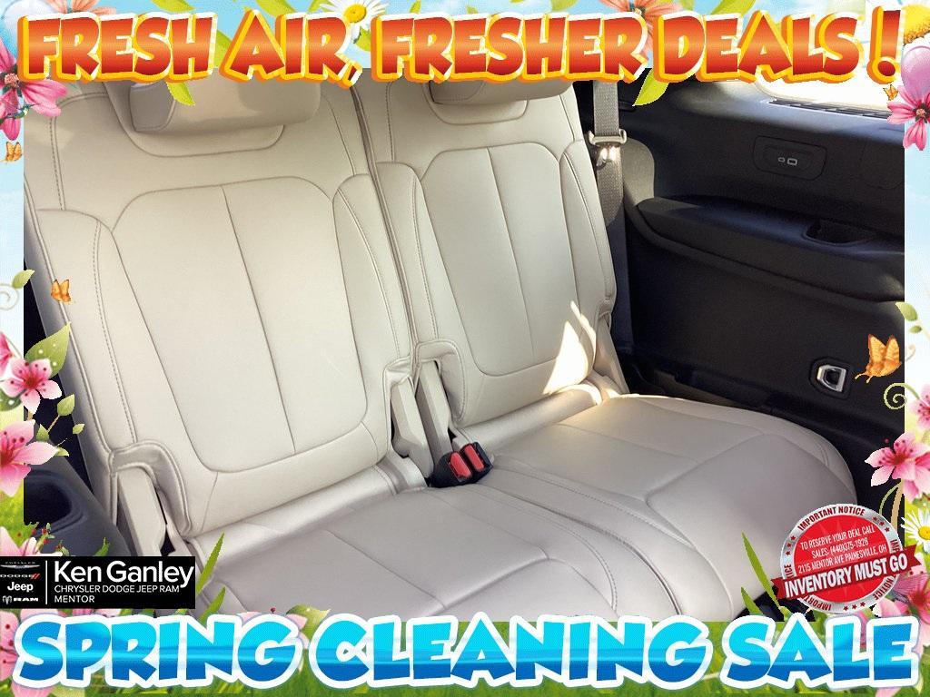 new 2025 Jeep Grand Cherokee L car, priced at $54,405