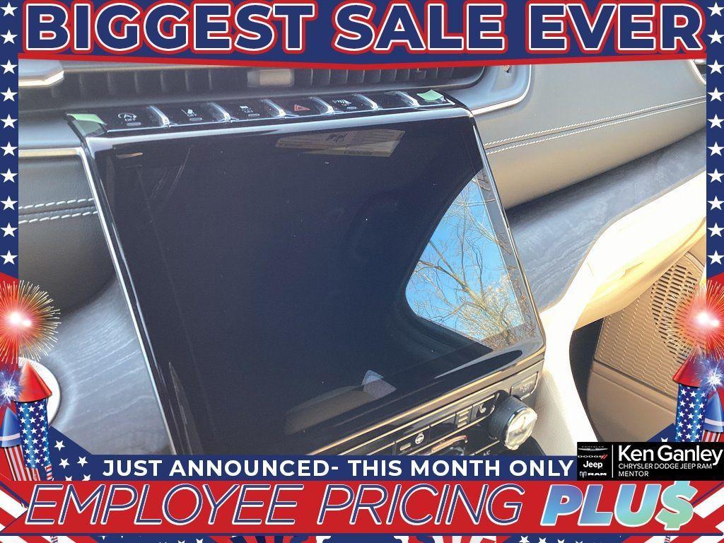 new 2025 Jeep Grand Cherokee L car, priced at $52,346