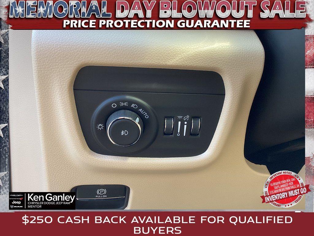 new 2025 Jeep Grand Cherokee L car, priced at $52,096