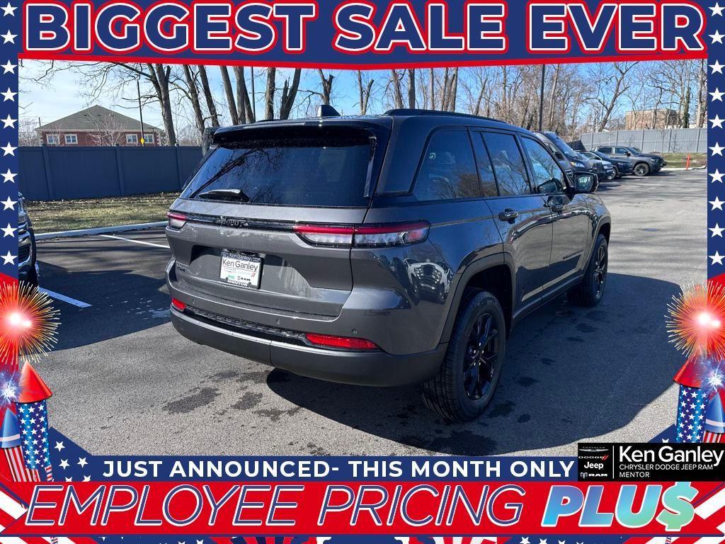 new 2025 Jeep Grand Cherokee car, priced at $36,499