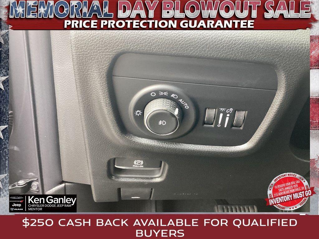 new 2025 Jeep Grand Cherokee L car, priced at $46,801