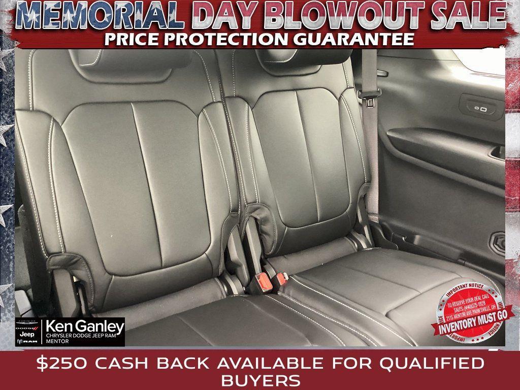 new 2025 Jeep Grand Cherokee L car, priced at $46,801