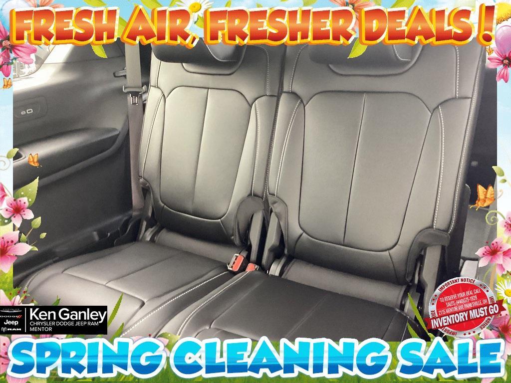new 2025 Jeep Grand Cherokee L car, priced at $48,696