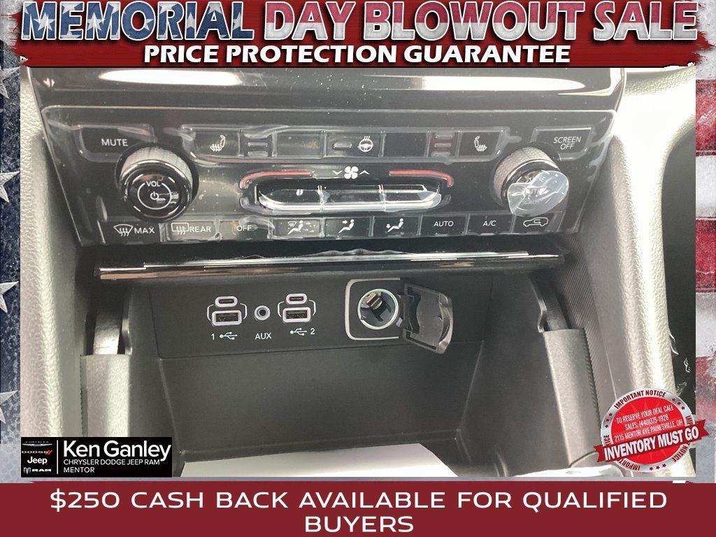 new 2025 Jeep Grand Cherokee L car, priced at $46,801