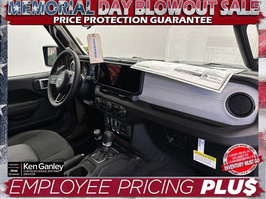 new 2025 Jeep Wrangler car, priced at $41,223