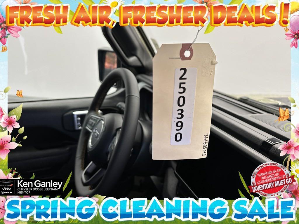new 2025 Jeep Wrangler car, priced at $39,980
