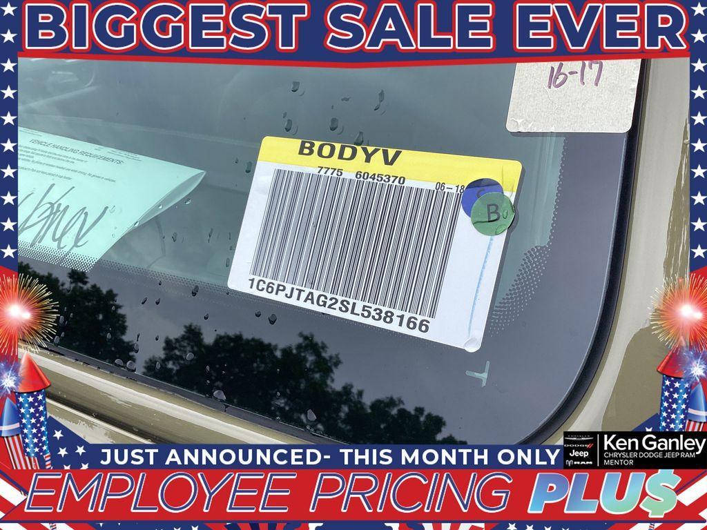 new 2025 Jeep Gladiator car, priced at $49,167