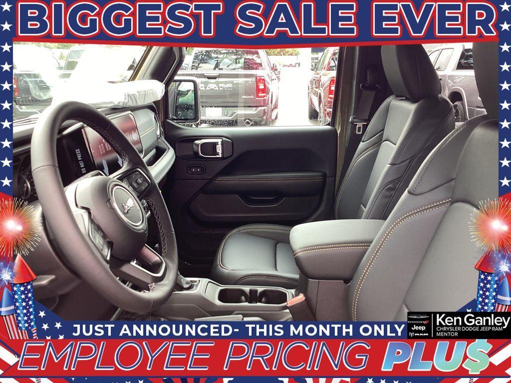 new 2025 Jeep Gladiator car, priced at $49,167
