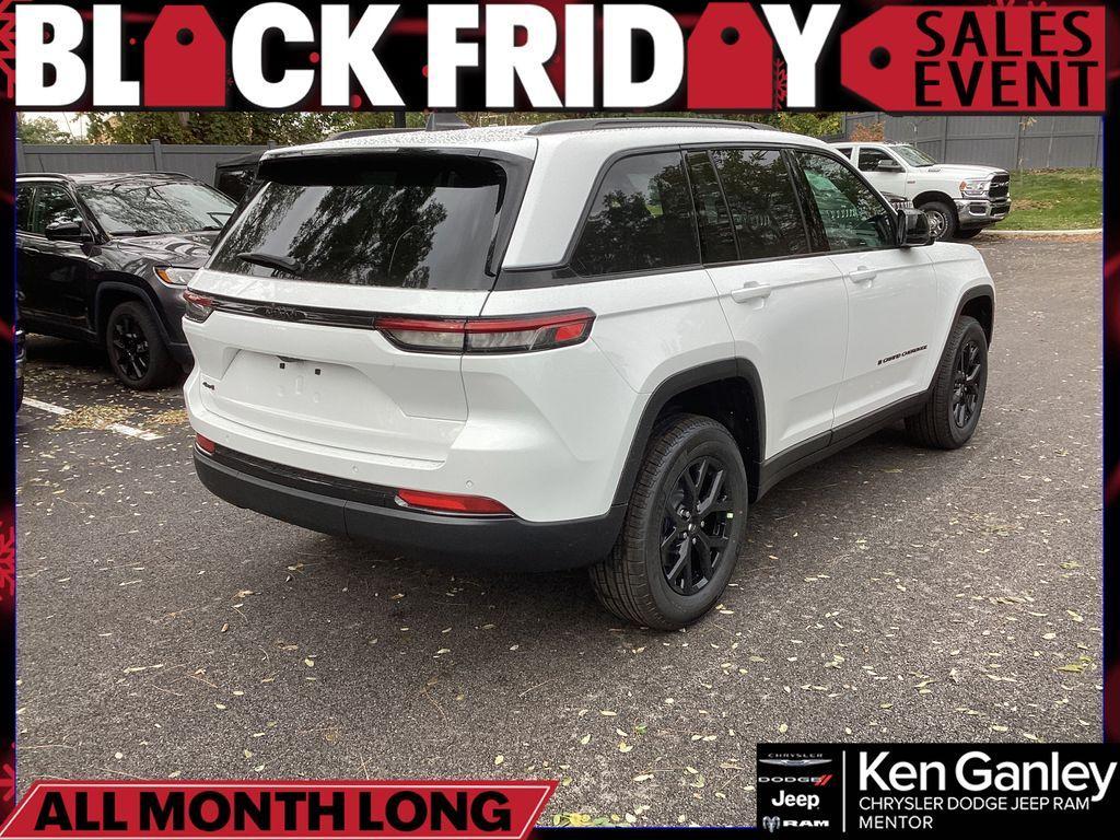 new 2025 Jeep Grand Cherokee car, priced at $46,135