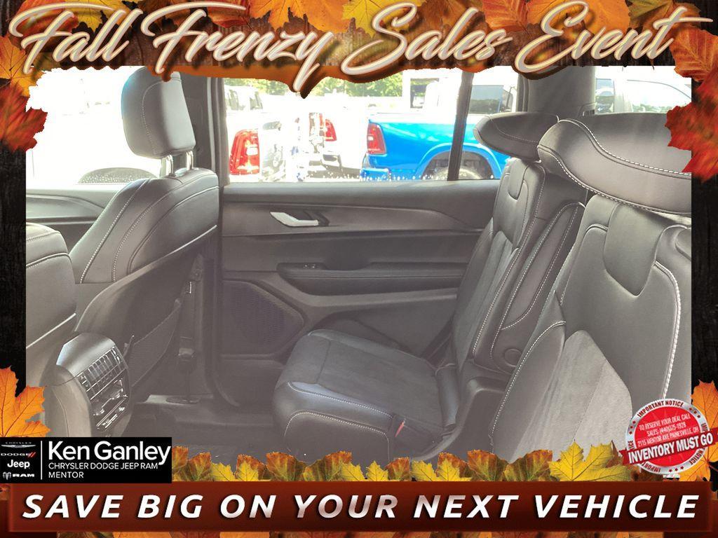 new 2025 Jeep Grand Cherokee L car, priced at $43,147