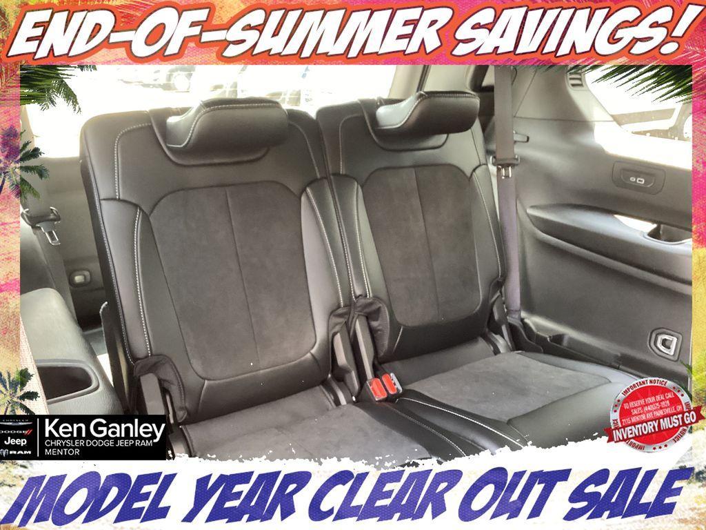 new 2025 Jeep Grand Cherokee L car, priced at $43,147