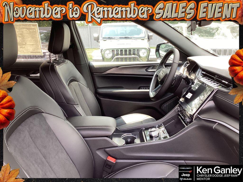 new 2025 Jeep Grand Cherokee L car, priced at $45,389