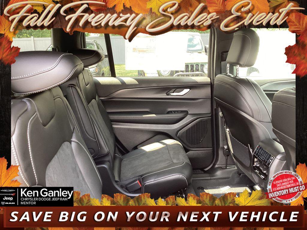 new 2025 Jeep Grand Cherokee L car, priced at $43,147