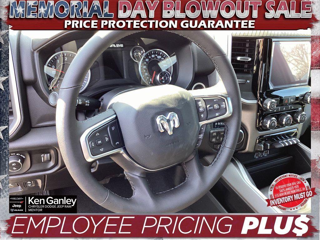 new 2025 Ram 1500 car, priced at $47,978