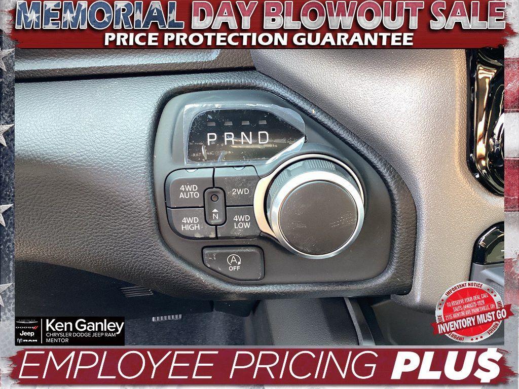 new 2025 Ram 1500 car, priced at $47,978