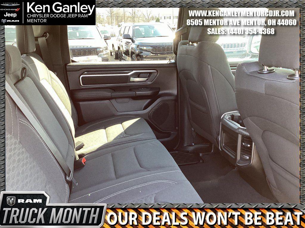 new 2025 Ram 1500 car, priced at $47,978