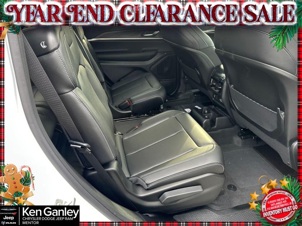 new 2025 Jeep Grand Cherokee L car, priced at $43,669