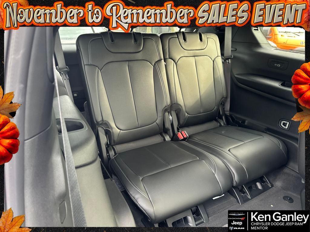 new 2025 Jeep Grand Cherokee L car, priced at $48,169