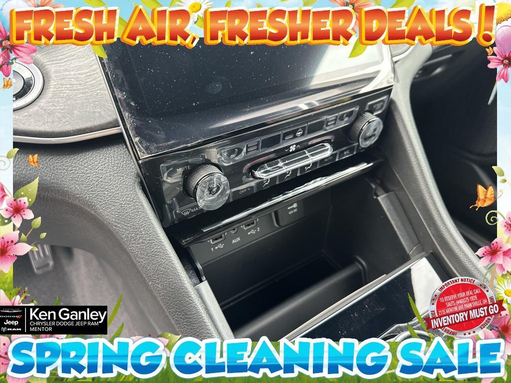 new 2025 Jeep Grand Cherokee L car, priced at $45,310