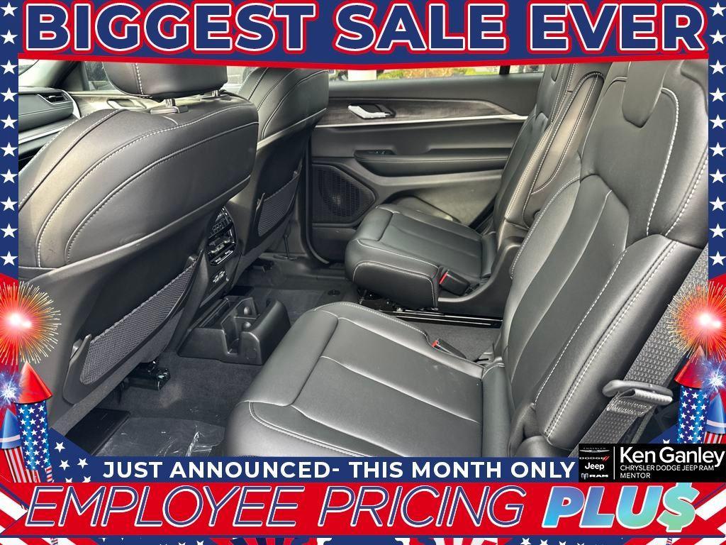 new 2025 Jeep Grand Cherokee L car, priced at $46,456