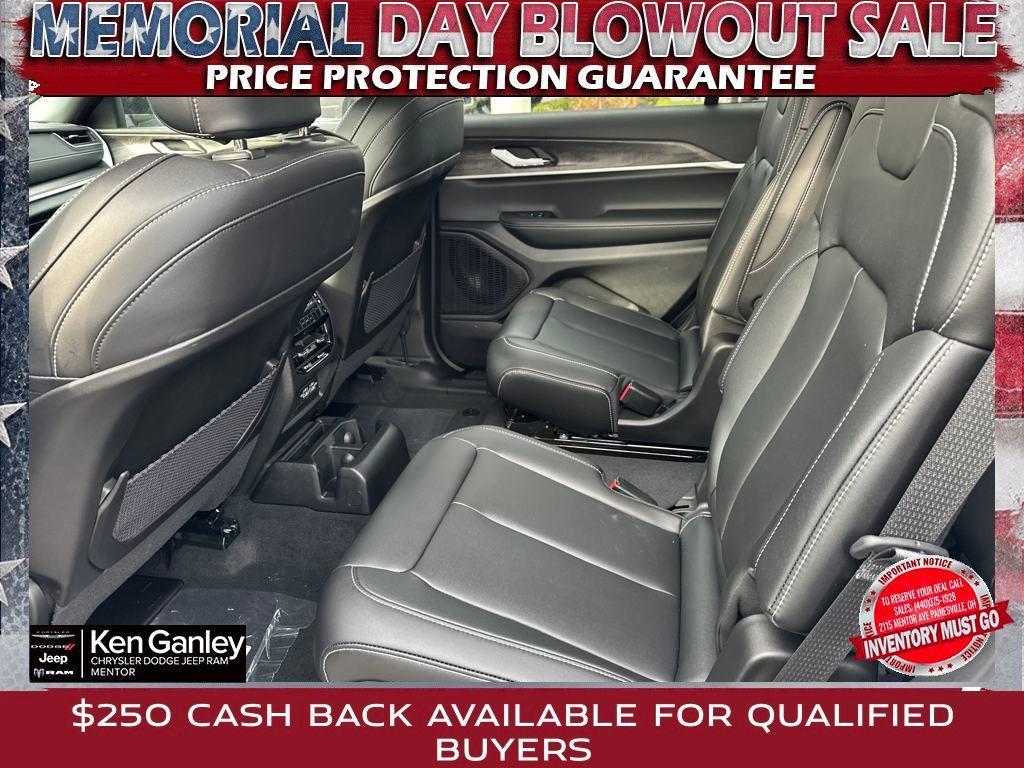 new 2025 Jeep Grand Cherokee L car, priced at $46,206
