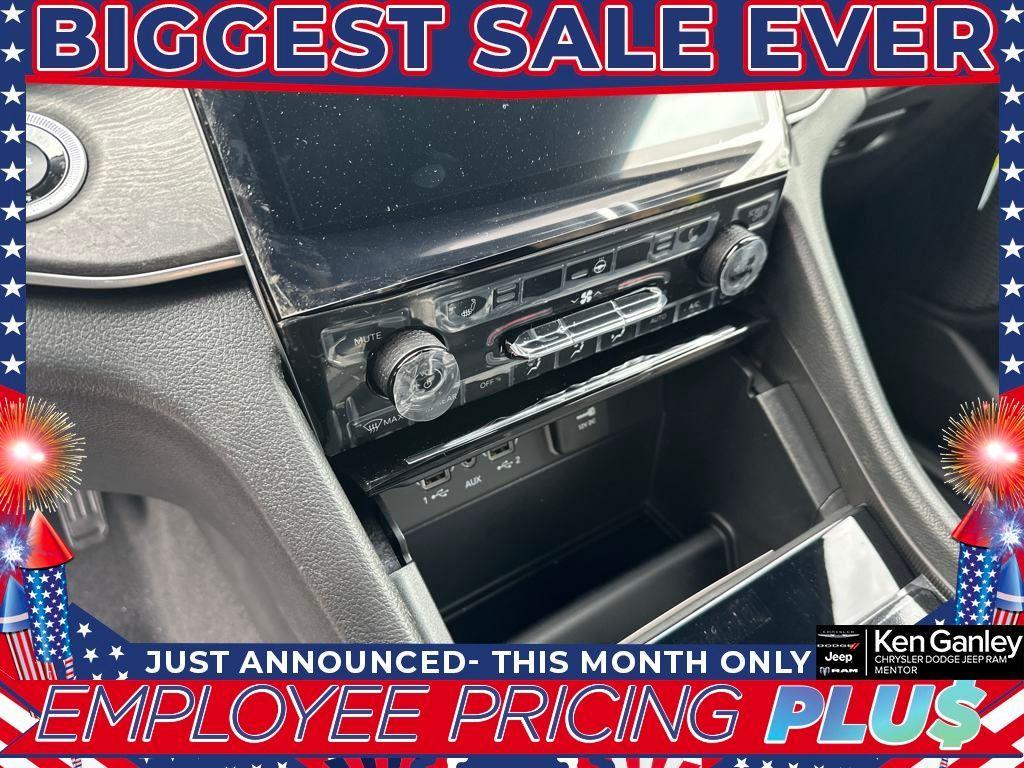 new 2025 Jeep Grand Cherokee L car, priced at $46,456