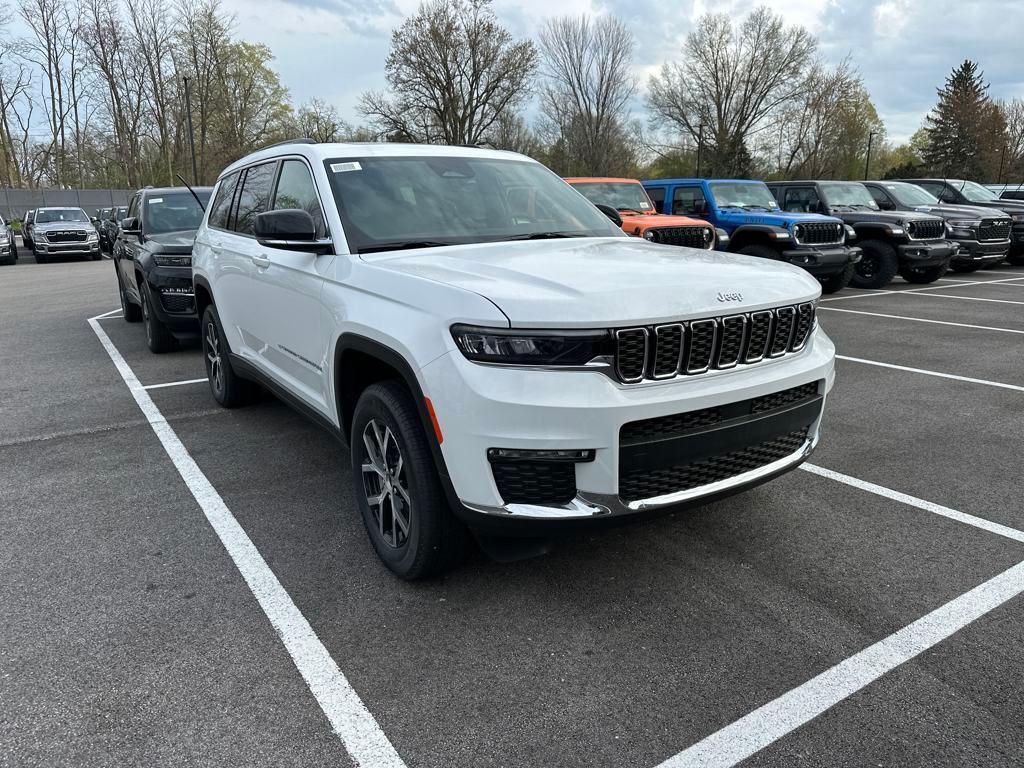 new 2025 Jeep Grand Cherokee L car, priced at $46,206