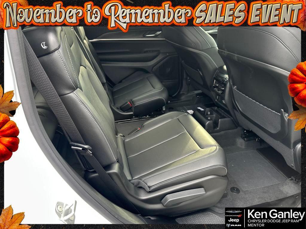 new 2025 Jeep Grand Cherokee L car, priced at $48,169