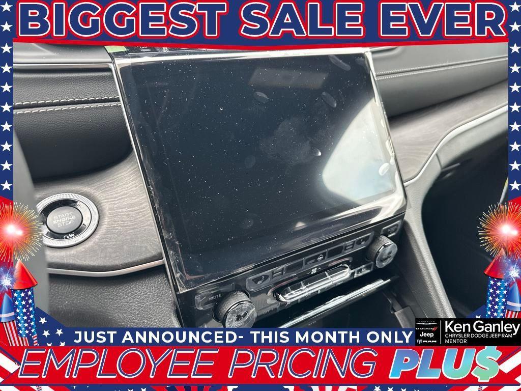 new 2025 Jeep Grand Cherokee L car, priced at $46,456