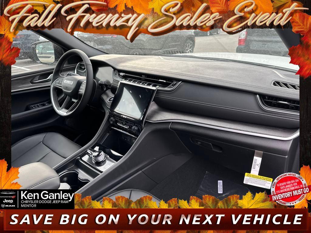 new 2025 Jeep Grand Cherokee L car, priced at $44,056