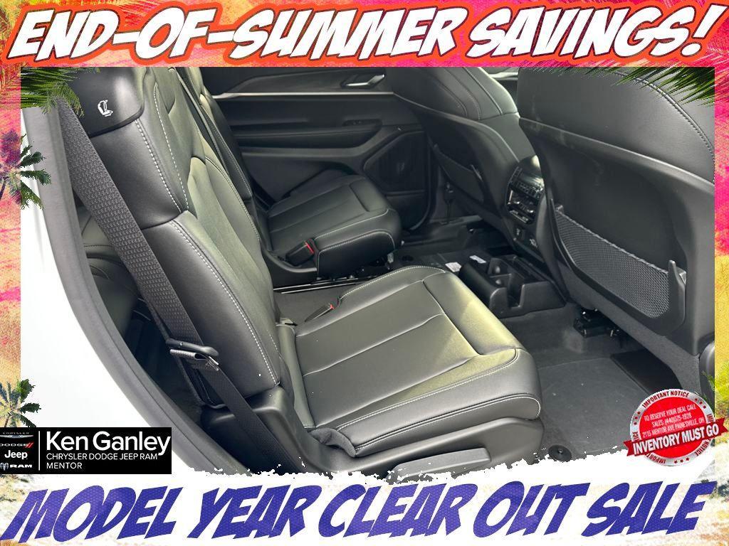 new 2025 Jeep Grand Cherokee L car, priced at $44,056
