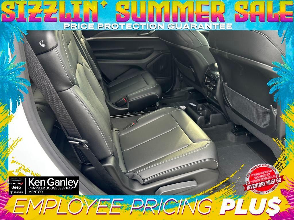 new 2025 Jeep Grand Cherokee L car, priced at $46,456