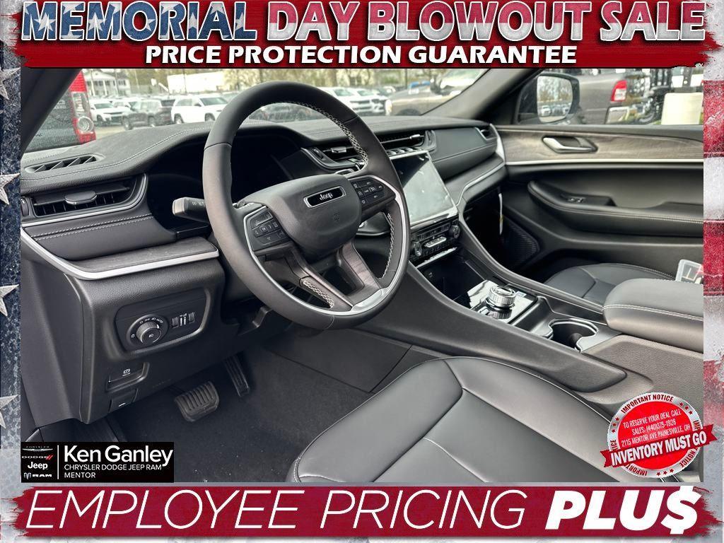 new 2025 Jeep Grand Cherokee L car, priced at $46,206