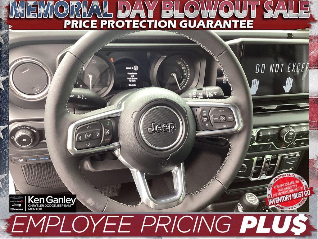 new 2025 Jeep Wrangler car, priced at $46,490