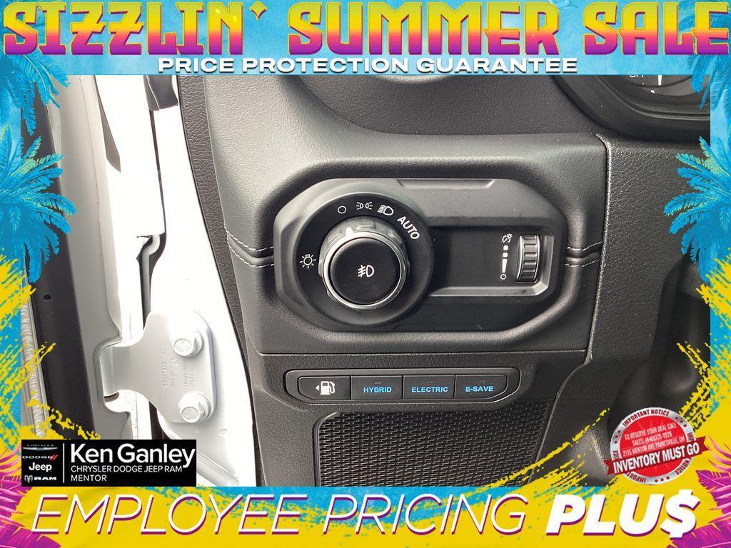 new 2025 Jeep Wrangler car, priced at $46,290