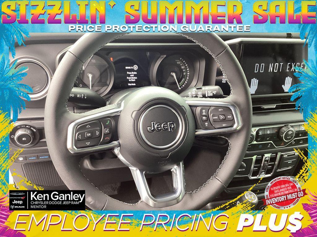 new 2025 Jeep Wrangler car, priced at $46,290
