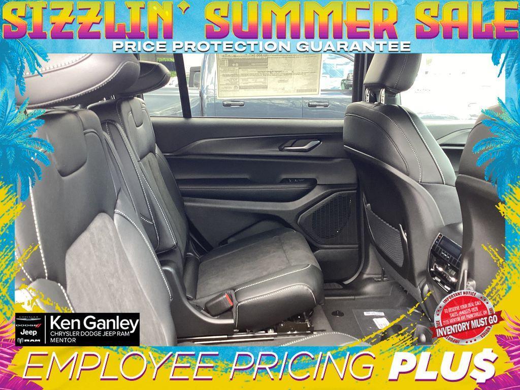 new 2025 Jeep Grand Cherokee L car, priced at $43,452
