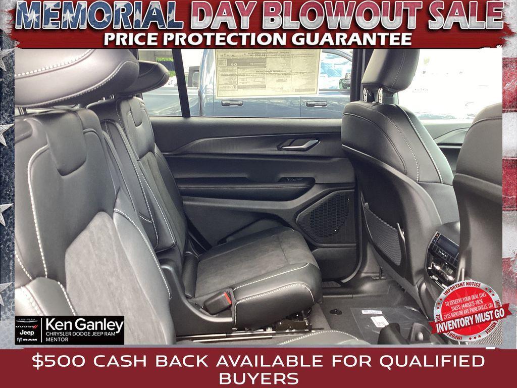 new 2025 Jeep Grand Cherokee L car, priced at $43,452