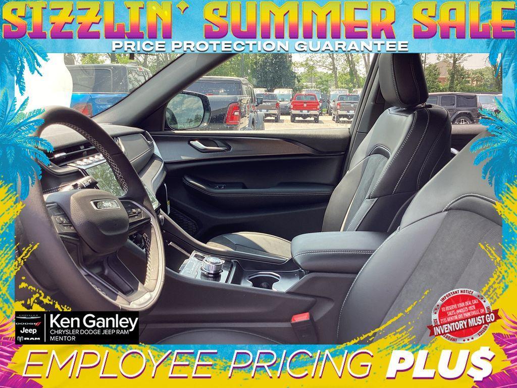 new 2025 Jeep Grand Cherokee L car, priced at $43,452