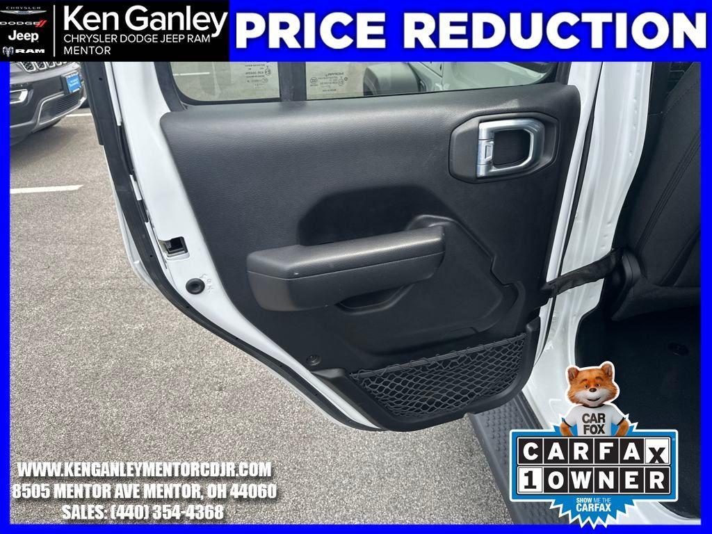 used 2021 Jeep Wrangler Unlimited car, priced at $29,900