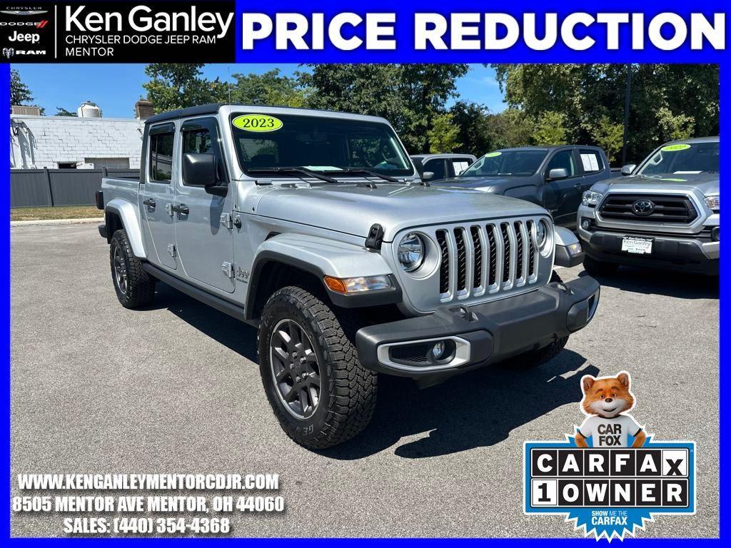 used 2023 Jeep Gladiator car, priced at $35,800