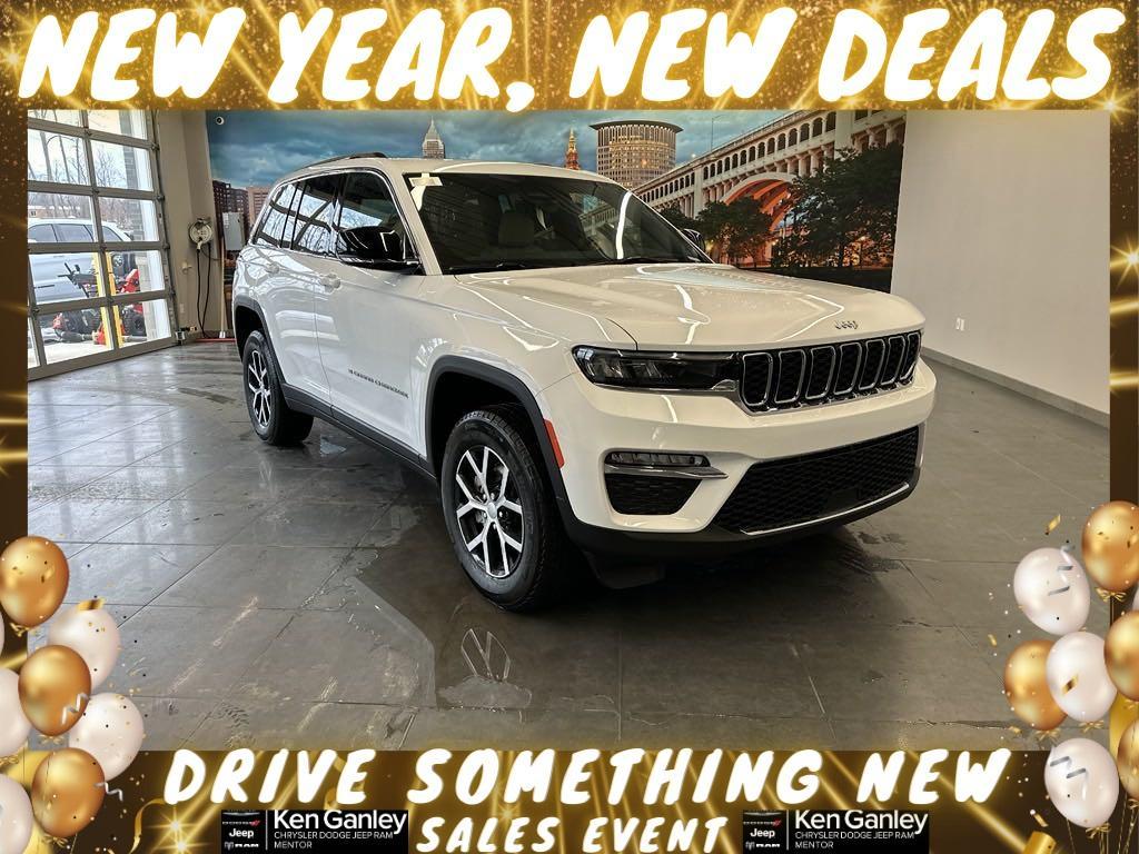 new 2025 Jeep Grand Cherokee car, priced at $44,011