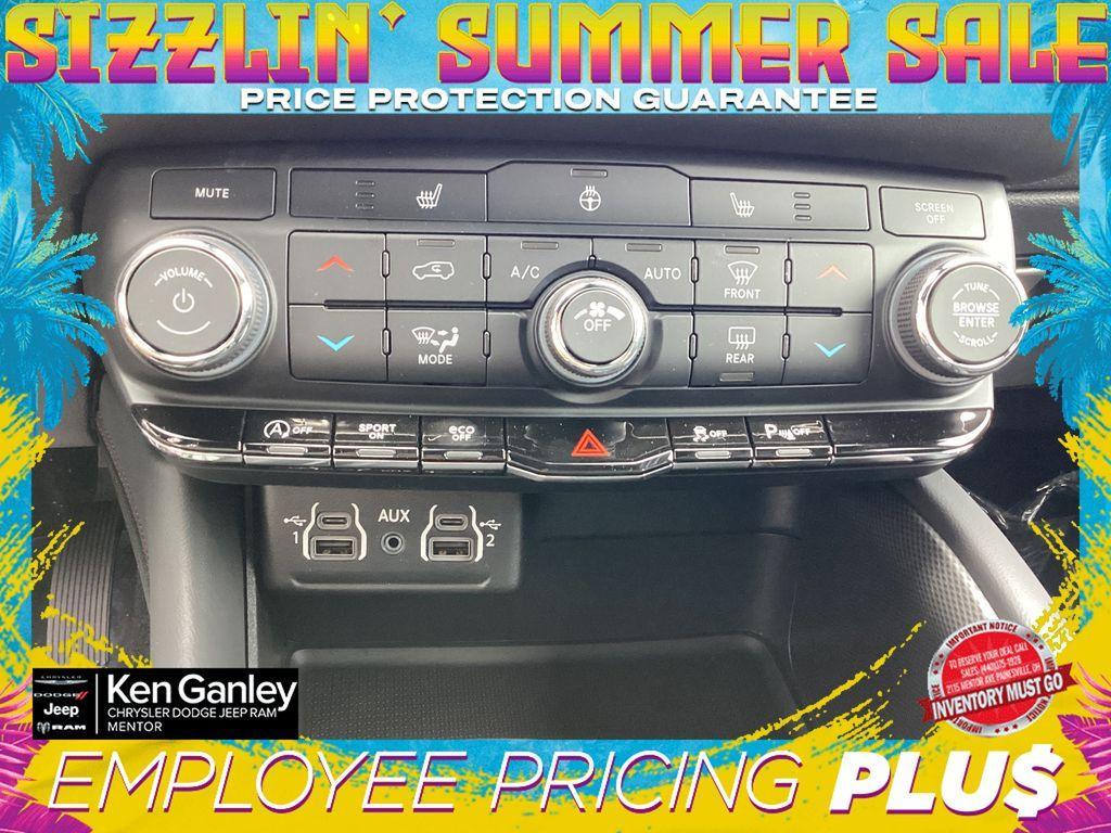new 2025 Dodge Durango car, priced at $39,935