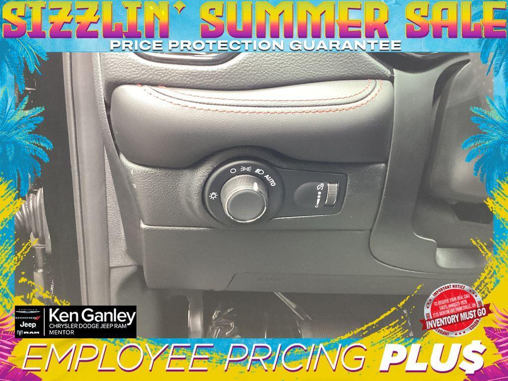 new 2025 Dodge Durango car, priced at $39,935