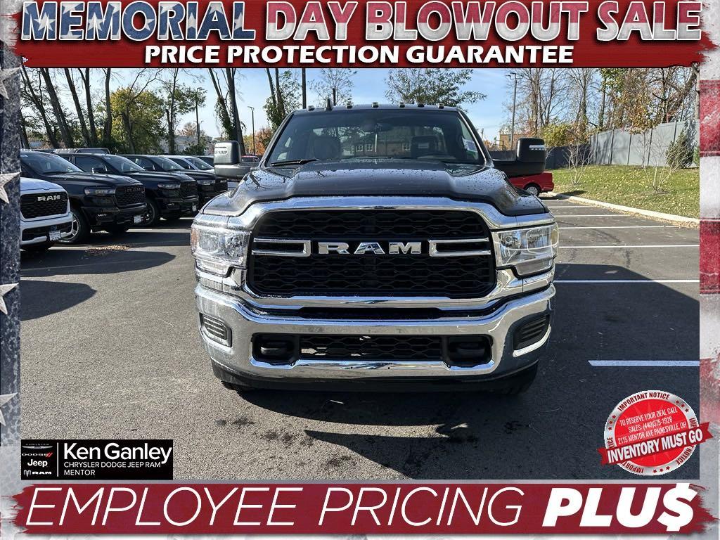 new 2024 Ram 3500 car, priced at $59,997