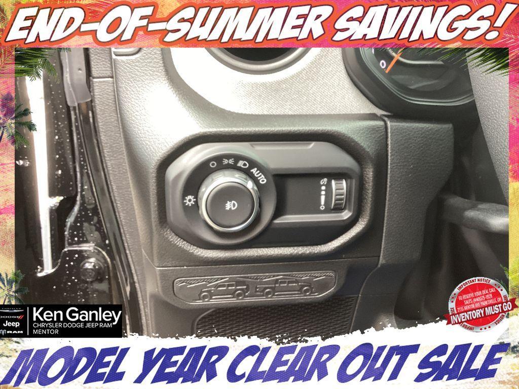 new 2025 Jeep Wrangler car, priced at $45,995